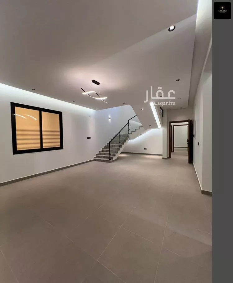 شقة للبيع في شارع سهل التميمي, حي الجامعيين, مدينة خميس مشيط, منطقة عسير صورة 2