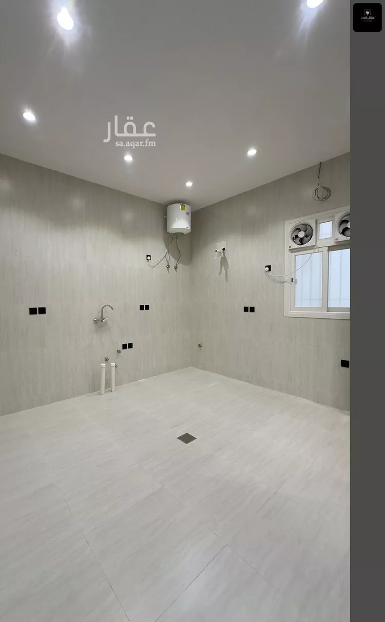 شقة للبيع في شارع الحناء, حي العقيق, مدينة أبها, منطقة عسير صورة 3