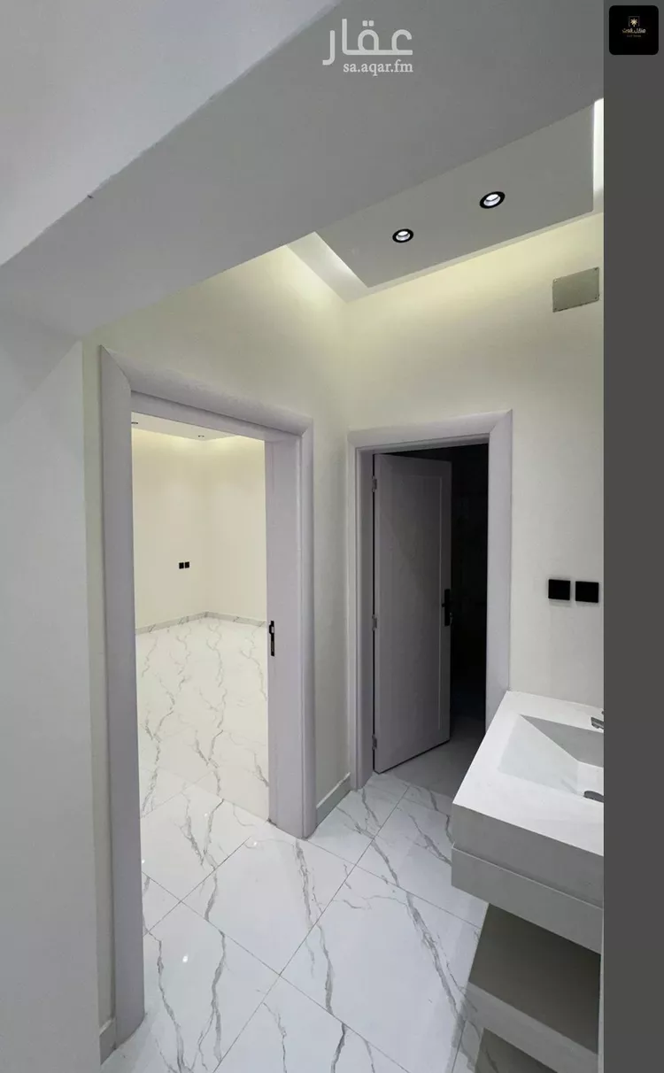 فيلا للبيع في شارع محمد بن طلحه, حي تارة, مدينة خميس مشيط, منطقة عسير صورة 3