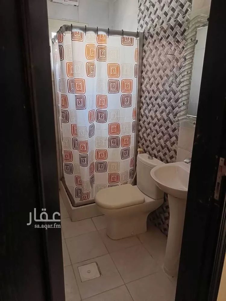 شقة للإيجار في شارع صيفي بن قشيل ، حي النزهة ، جدة ، جدة صورة 4