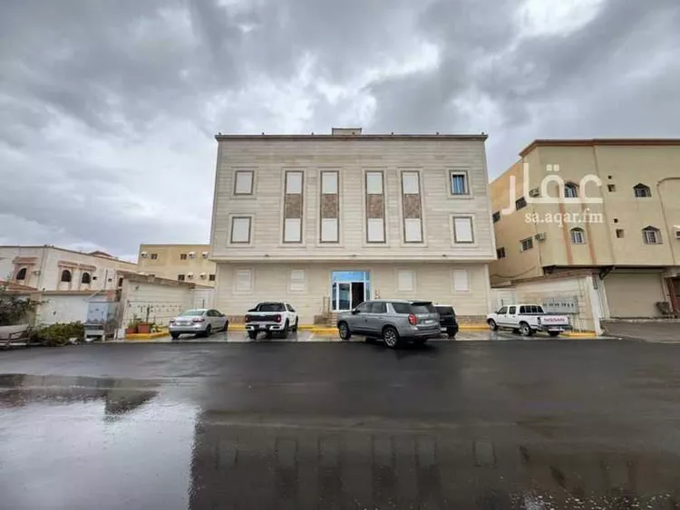 Apartment for Sale in Medina King Fahd صورة 4