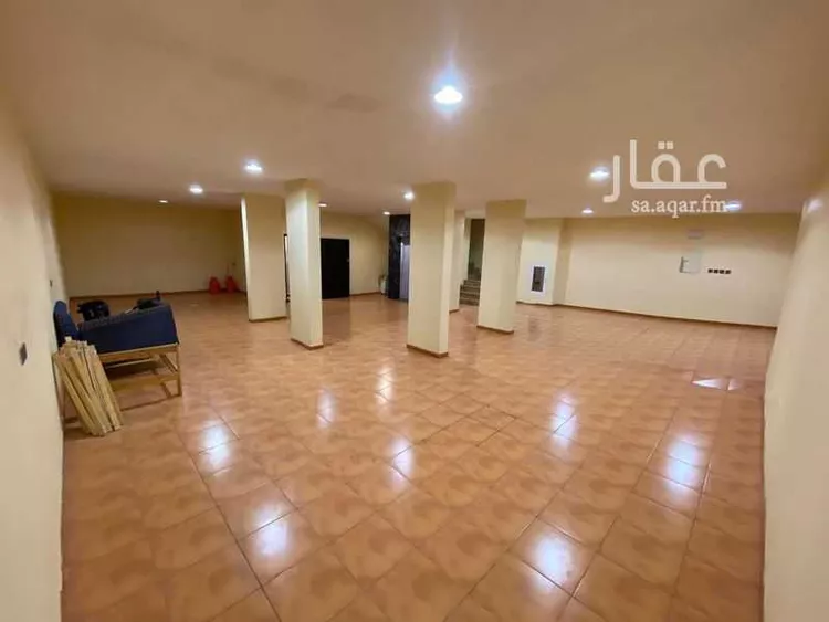 مستودع للإيجار في شارع 2 النعمان ، حي المحالة ، أبها ، منطقة عسير صورة 2