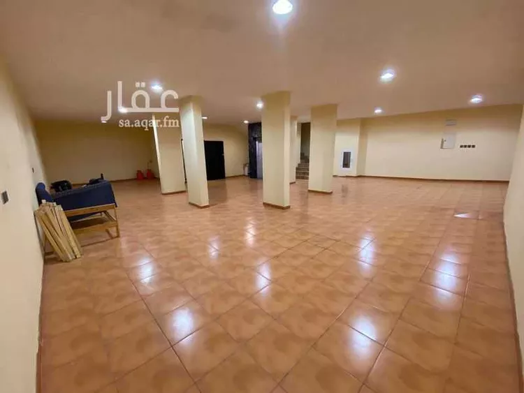 مستودع للإيجار في شارع 2 النعمان ، حي المحالة ، أبها ، منطقة عسير صورة 3