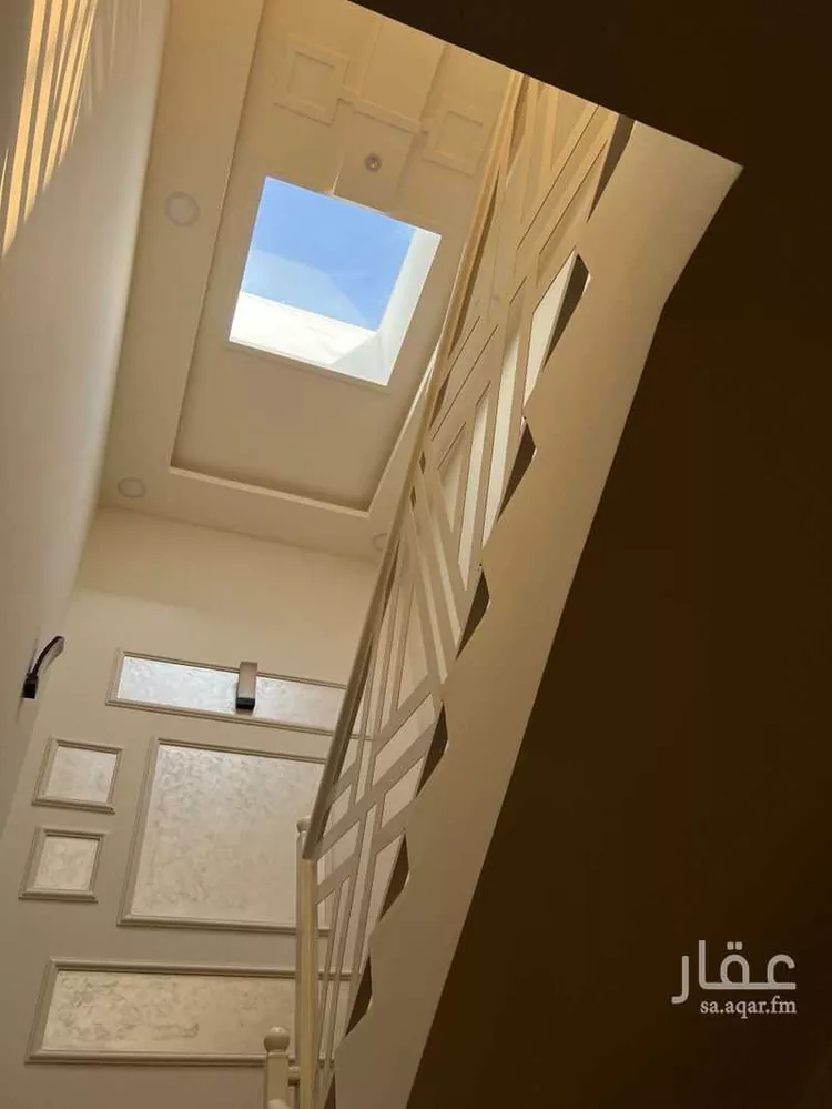 فيلا للبيع في شارع غرناطة, حي الراكة الجنوبية, مدينة الخبر, المنطقة الشرقية صورة 5