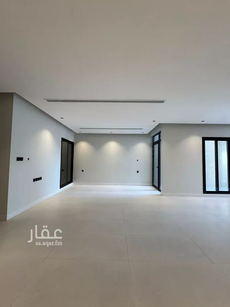 Floor for Sale in Riyadh Al Arid