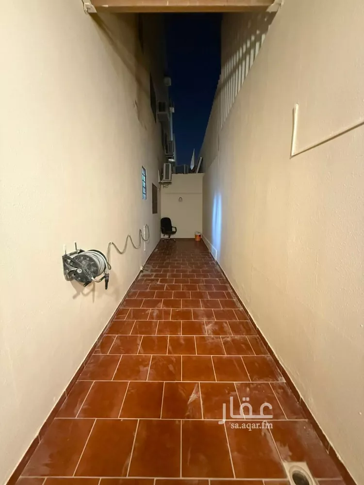 شقة للبيع في شارع الصحابة, حي إشبيلية, مدينة الرياض, منطقة الرياض صورة 2