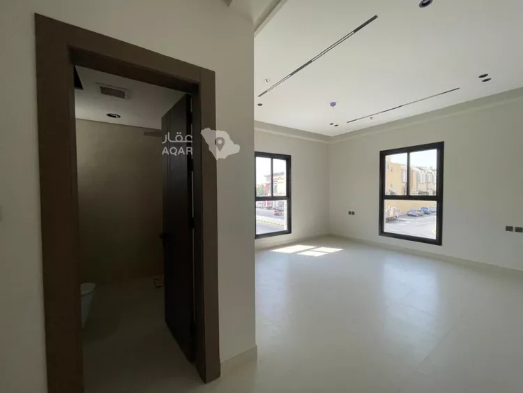 Building for Sale in Riyadh Al Khaleej 20
