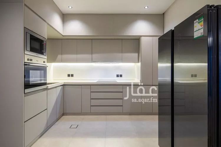 فيلا للبيع في شارع احمد بن زياد, حي العارض, مدينة الرياض, منطقة الرياض صورة 5