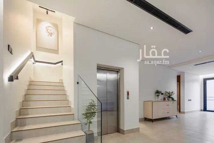 فيلا للبيع في شارع احمد بن زياد, حي العارض, مدينة الرياض, منطقة الرياض صورة 4