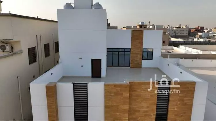 دور للبيع في شارع القرينية 117, حي القرينية, مدينة جدة, منطقة مكة المكرمة صورة 3