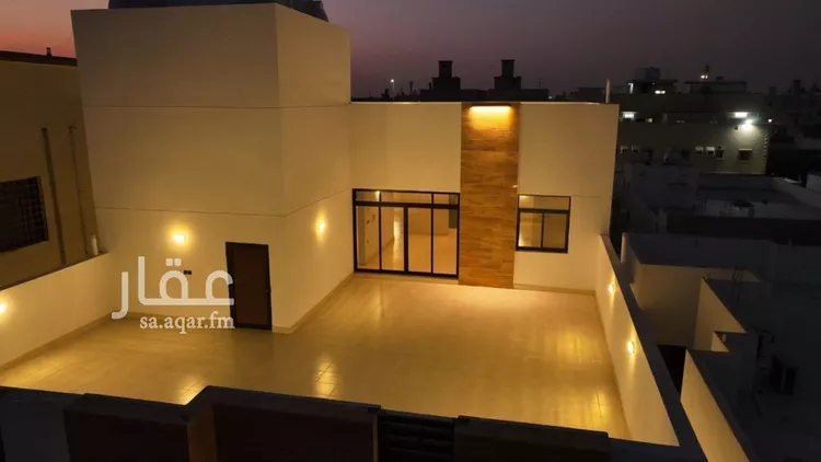 دور للبيع في شارع القرينية 117, حي القرينية, مدينة جدة, منطقة مكة المكرمة