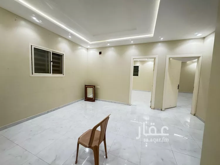 شقة للإيجار في شارع اياس ابن البكير, حي الإسكان, مدينة المجمعة, منطقة الرياض صورة 3