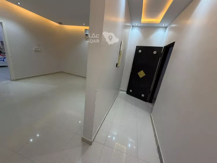 شقة للإيجار في شارع طريف بن عبدالله, حي الرمال, مدينة الرياض, منطقة الرياض 5