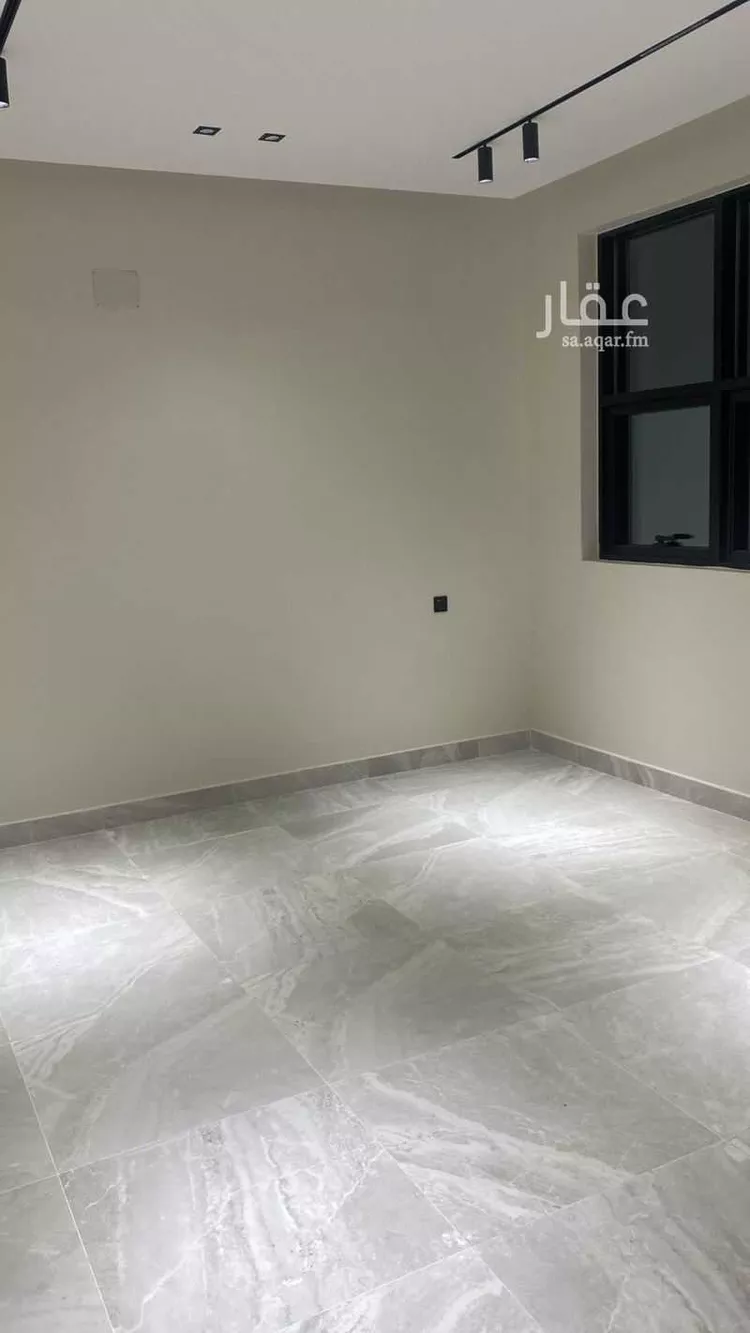 شقة للبيع في شارع ابن سراقه, حي الروابي, مدينة أبها, منطقة عسير صورة 3