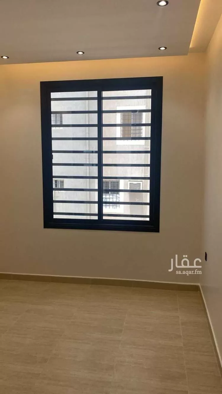 شقة للبيع في شارع 94 المروج, حي المروج, مدينة أبها, منطقة عسير صورة 3