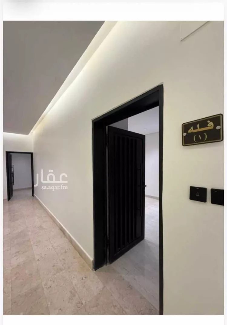 فيلا للبيع في شارع يونس بن حبيب, حي المروج, مدينة أبها, منطقة عسير صورة 3