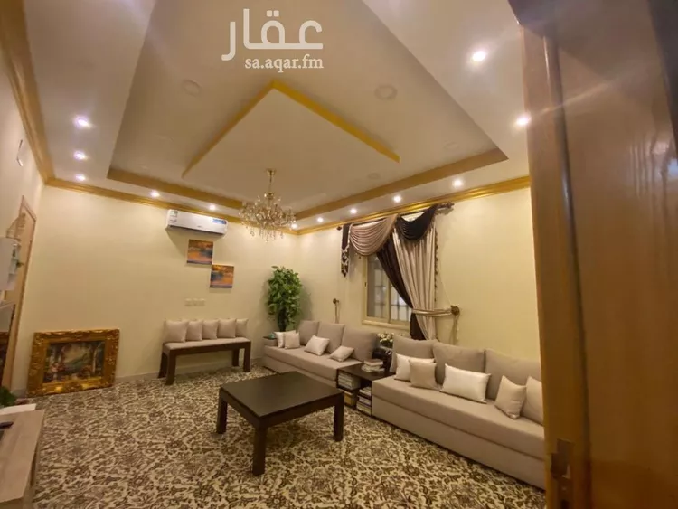 فيلا للبيع في شارع شارع الامير محمد بن عبدالعزيز, حي الربوة, مدينة أبها, منطقة عسير