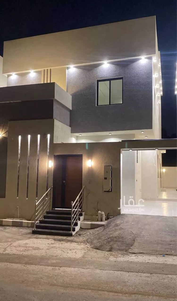 فيلا للبيع في شارع العام, حي الزهور, مدينة أبها, منطقة عسير