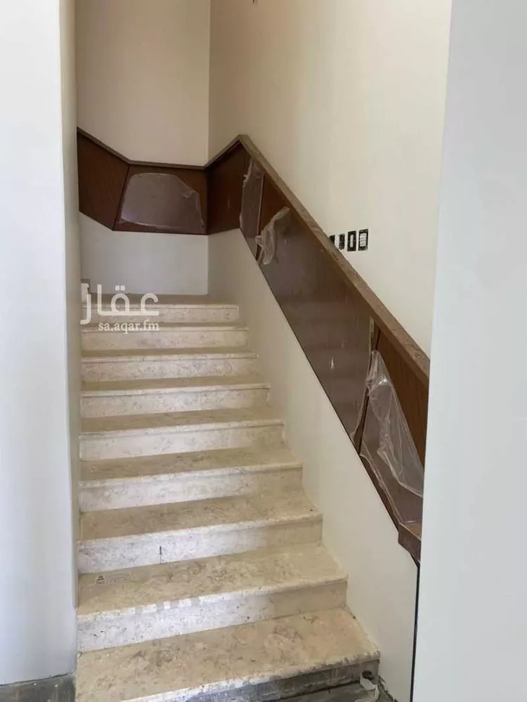 شقة للبيع في شارع 28 الربوه, حي الربوة, مدينة أبها, منطقة عسير