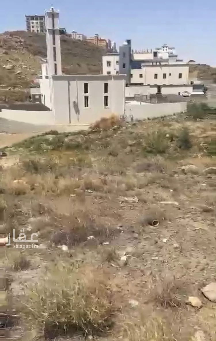 أرض للبيع في شارع ابن سراقه, حي الروابي, مدينة أبها, منطقة عسير