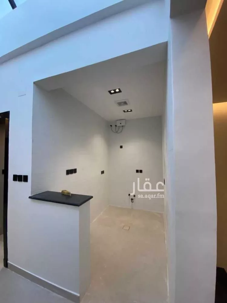 فيلا للبيع في شارع 5525, حي الزهور, مدينة أبها, منطقة عسير صورة 5