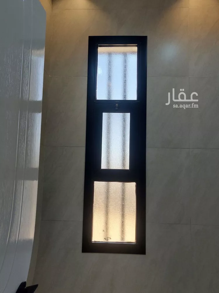 فيلا للبيع في شارع سعيد بن المنذر, حي التعاون, مدينة خميس مشيط, منطقة عسير
