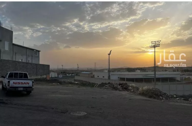 أرض للبيع في شارع الشباب, حي الروابي, مدينة أبها, منطقة عسير صورة 2