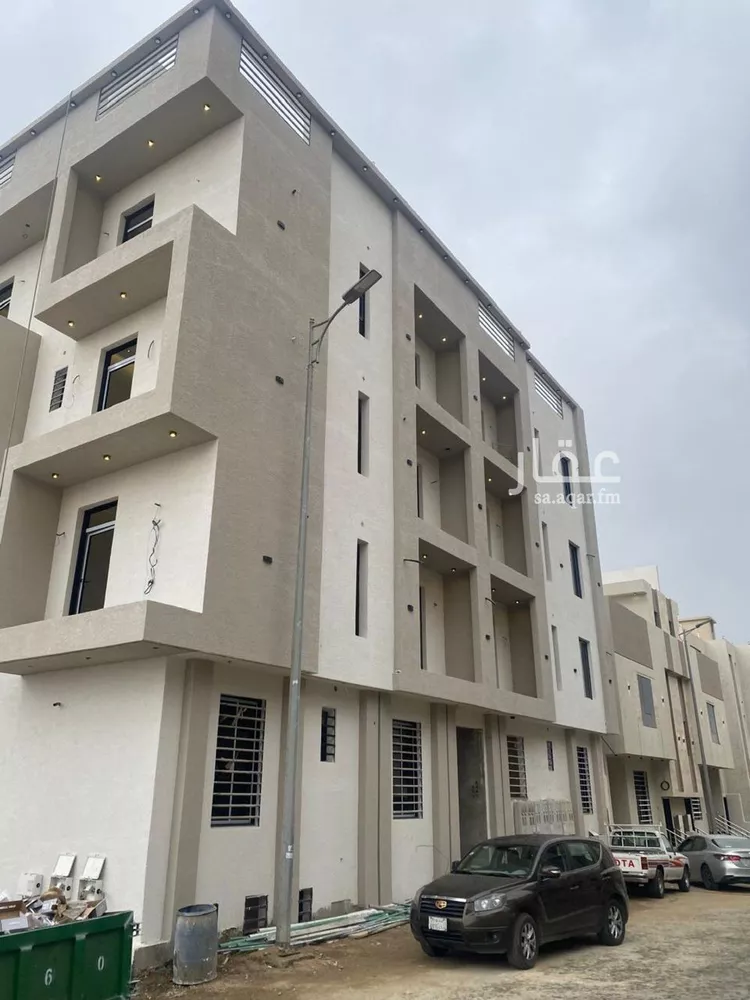 شقة للبيع في شارع 64 الروضة, حي الروضة, مدينة أبها, منطقة عسير صورة 3