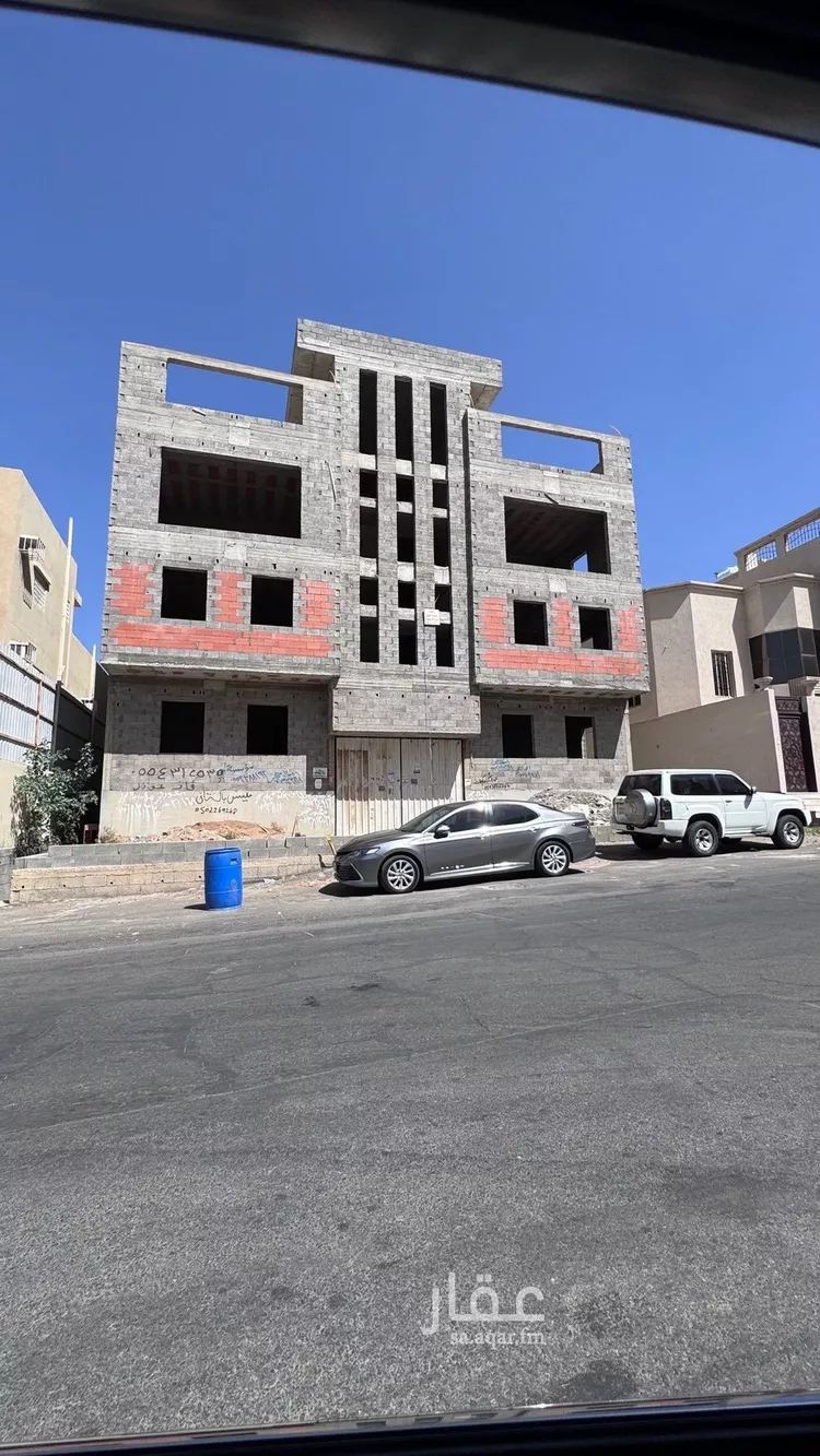 عمارة للبيع في شارع بندر علي سعد الشهري, حي الروضة, مدينة ابها, منطقة عسير صورة 2