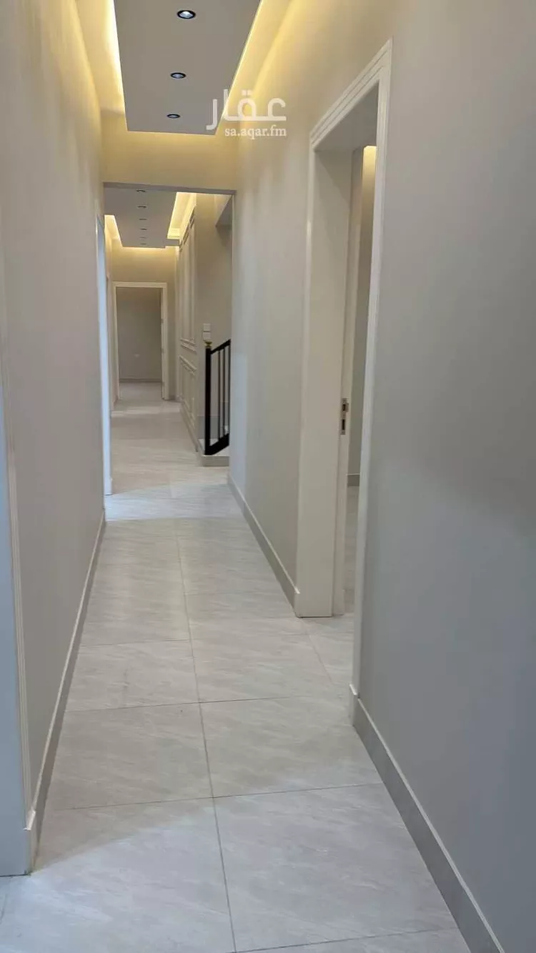 شقة للبيع في شارع الصعيدان, حي المروج, مدينة أبها, منطقة عسير صورة 3