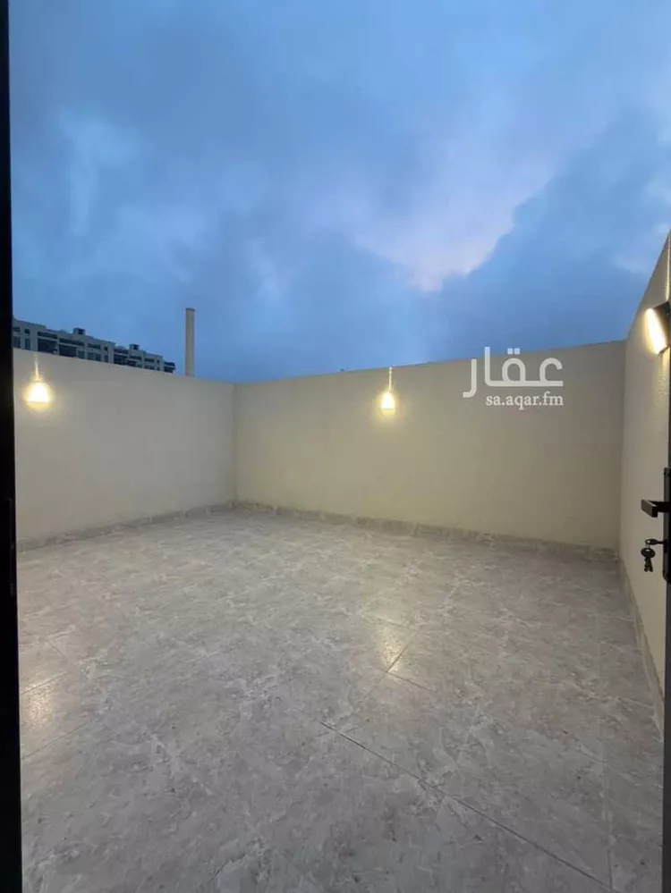 شقة للبيع في شارع الريحاني, حي الربوة, مدينة أبها, منطقة عسير 1 صورة