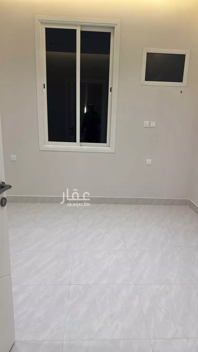 شقة للبيع في شارع الصعيدان, حي المروج, مدينة أبها, منطقة عسير صورة 5