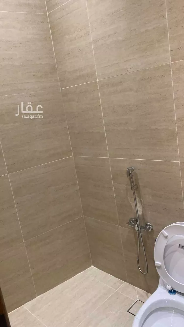 شقة للبيع في شارع شارع ليلي السدوسيه, حي المروج, مدينة أبها, منطقة عسير صورة 2