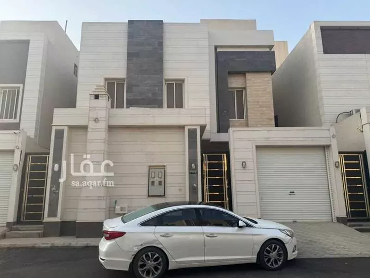 فيلا للبيع في شارع حمزة بن القاسم ، حي الرمال ، الرياض ، منطقة الرياض