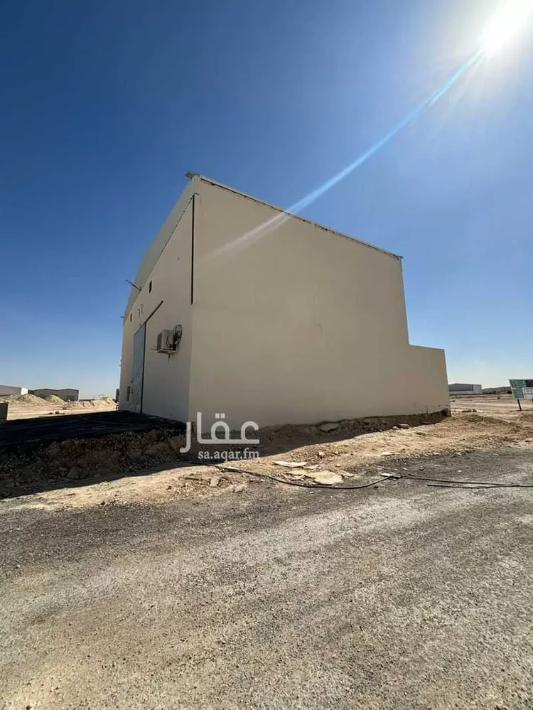 محل للبيع في شارع سهلة المزرع, حي المصفاة, مدينة الرياض, منطقة الرياض صورة 2