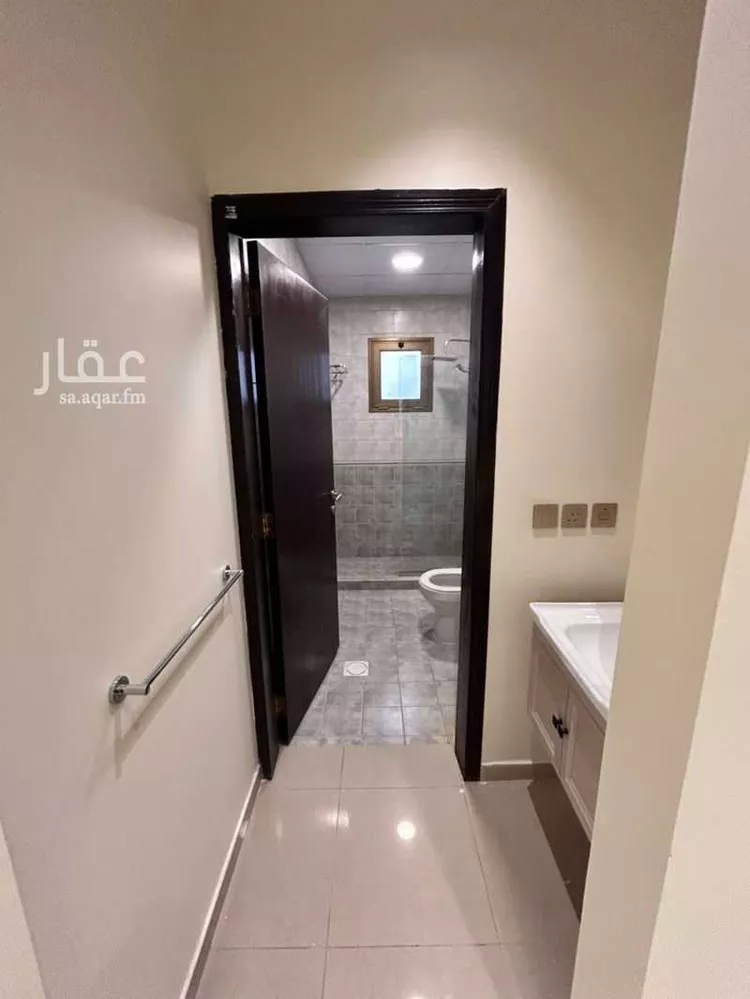 عمارة للإيجار في شارع الاوسط, حي الجوهرة, مدينة الخبر, المنطقة الشرقية صورة 5