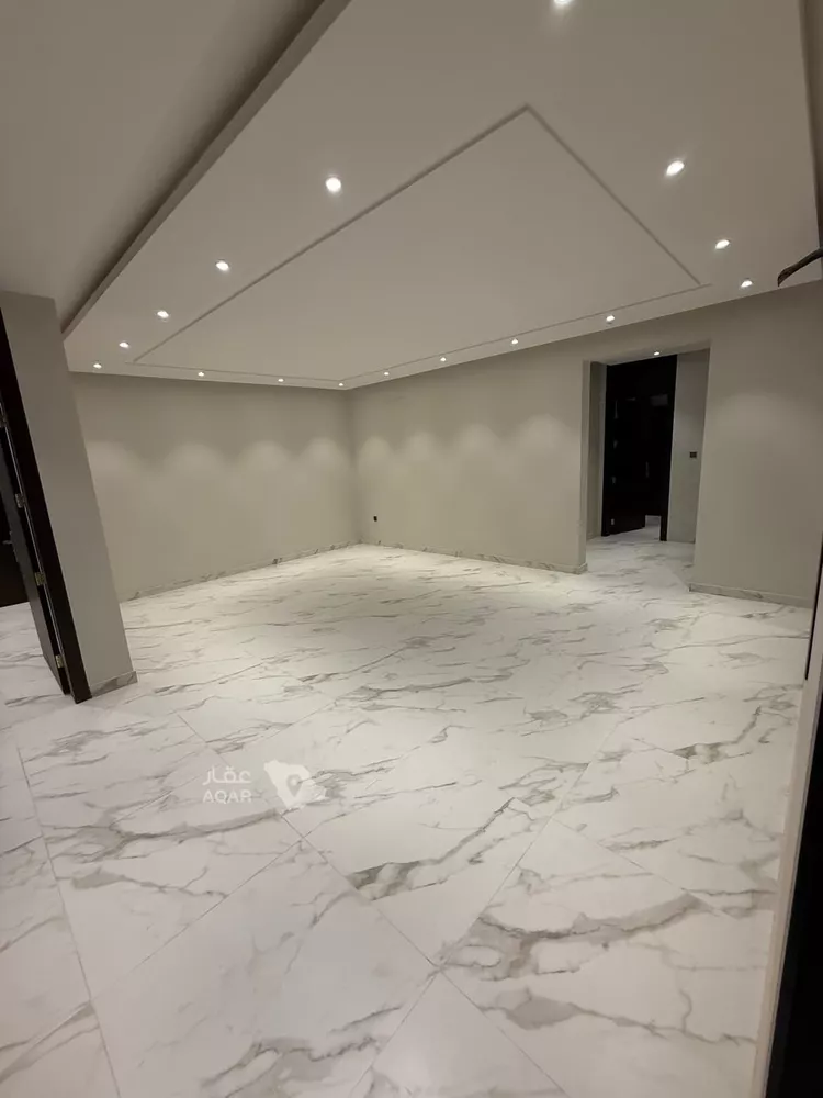 Floor for Rent in Khamis Mushait Ar Rabie 11