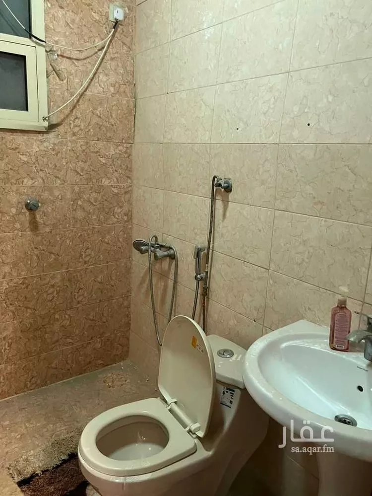 شقة للإيجار في شارع ابو منصور الثعالبي ، حي النور ، الدمام ، الدمام