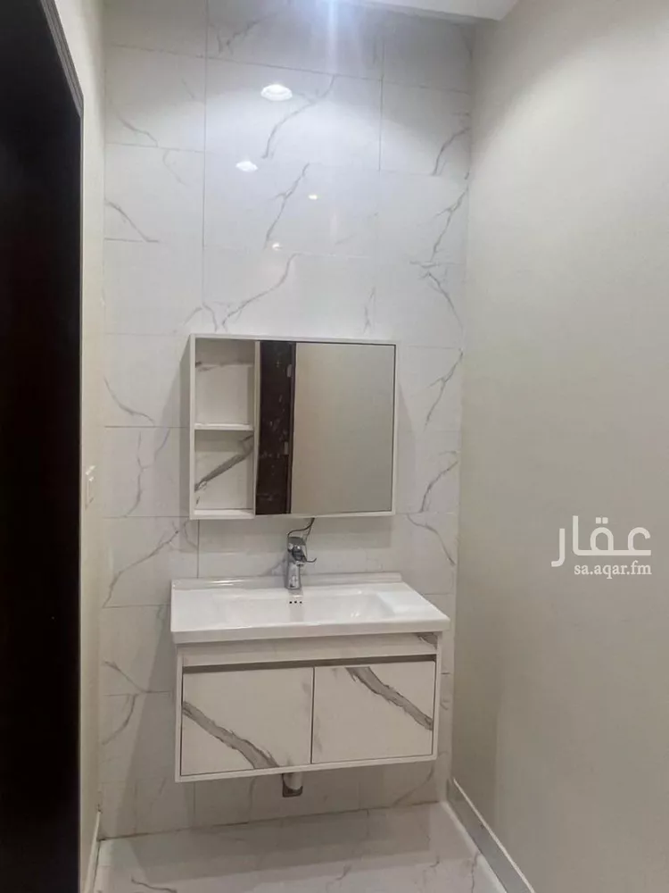 فيلا للبيع في شارع الدكتور عبداللطيف صلاح جمج, حي البشائر, مدينة جدة, منطقة مكة المكرمة صورة 2