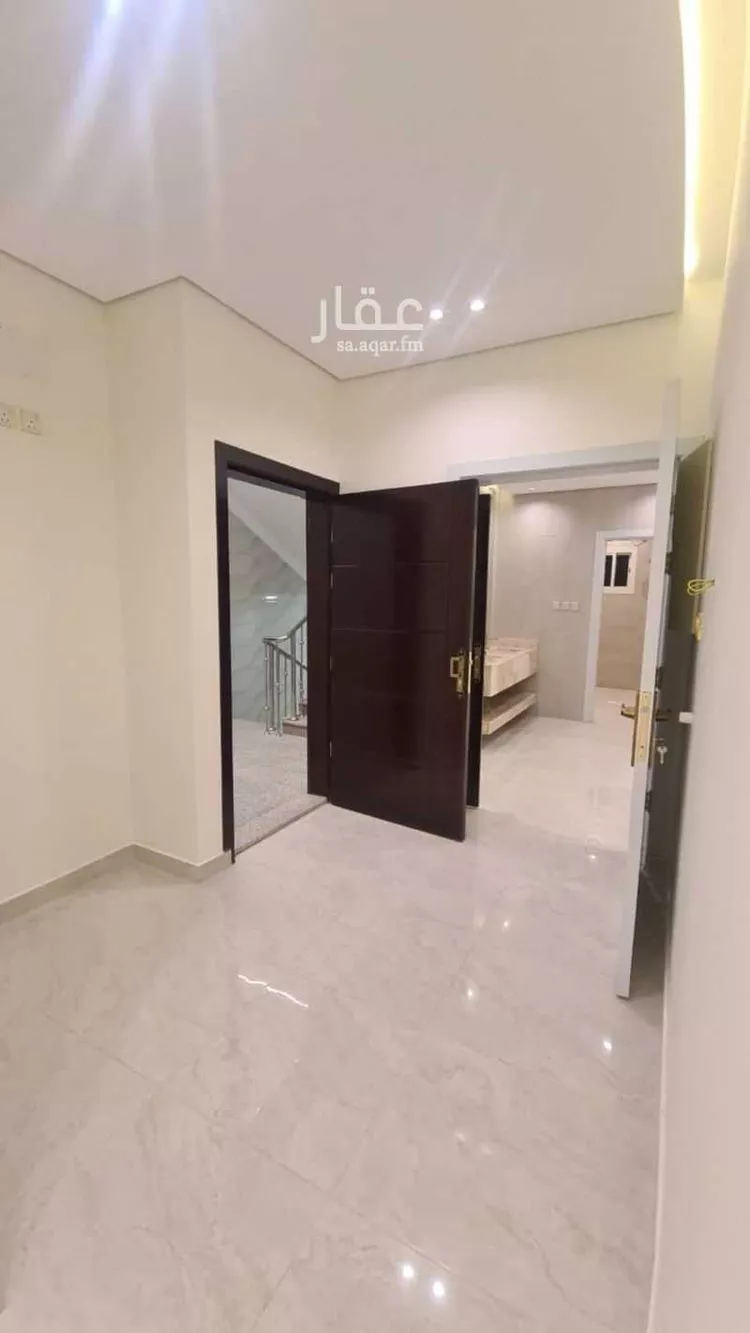 شقة للبيع في شارع المطار, حي الفيصلية, مدينة امارة منطقة مكة المكرمة - الطائف, منطقة مكة المكرمة صورة 2