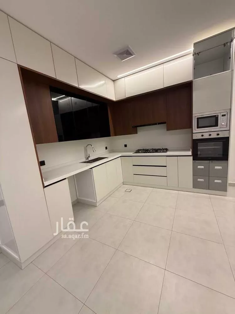 شقة للإيجار في شارع 9806929, حي البحر, مدينة الخبر, المنطقة الشرقية 6