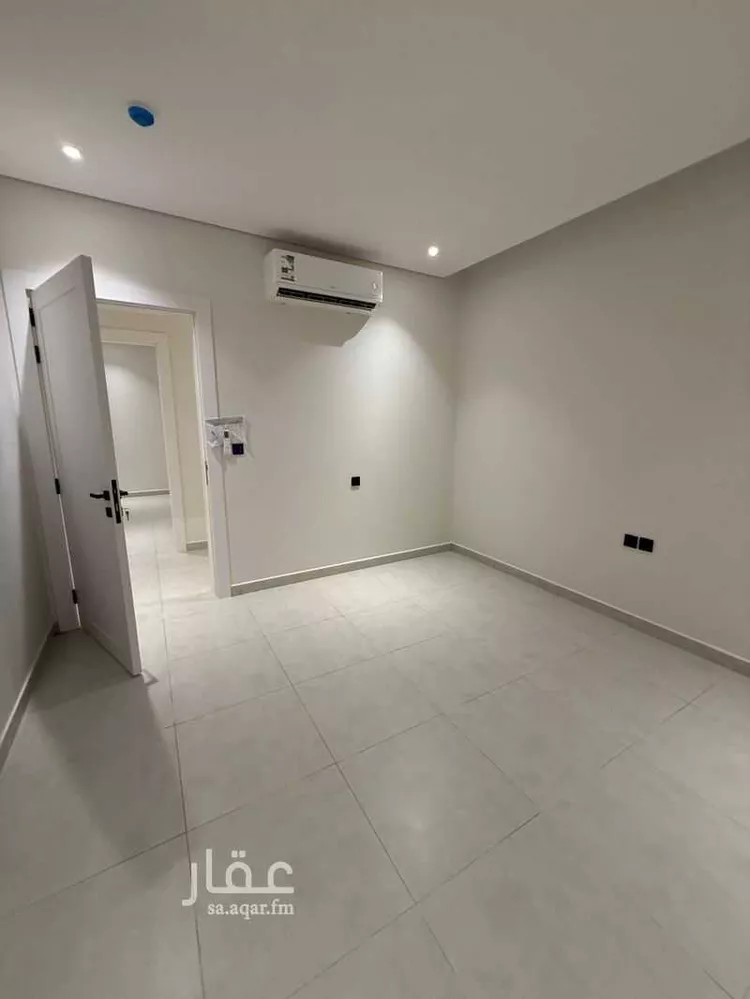 شقة للإيجار في شارع 9806929, حي البحر, مدينة الخبر, المنطقة الشرقية 8
