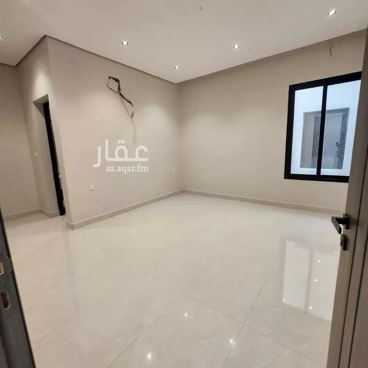 فيلا للبيع في شارع طريق خادم الحرمين الشريفين, حي الشعلة, مدينة الدمام, المنطقة الشرقية صورة 4