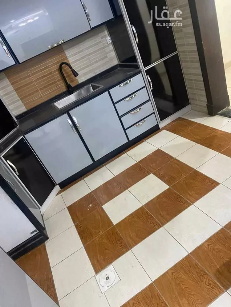 شقة للإيجار في شارع مصطفي اسماعيل, حي السلامة, مدينة جدة, منطقة مكة المكرمة