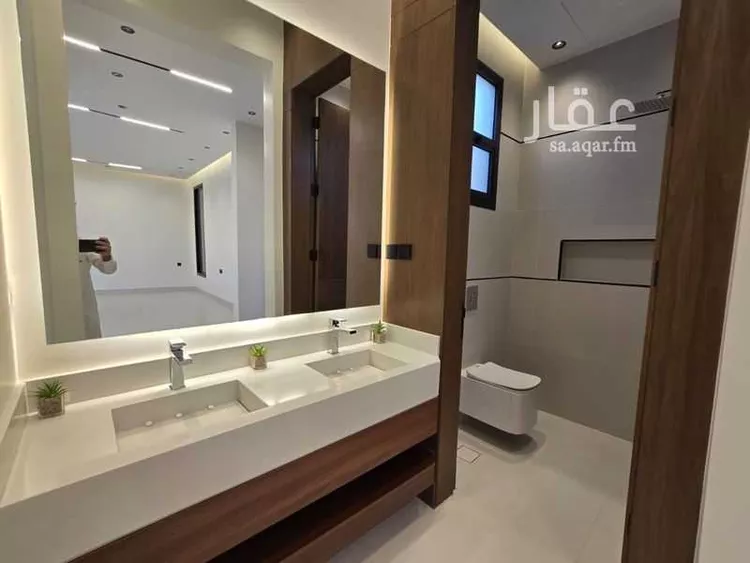 فيلا للبيع في شارع التواضع, حي النرجس, مدينة الرياض, منطقة الرياض صورة 3
