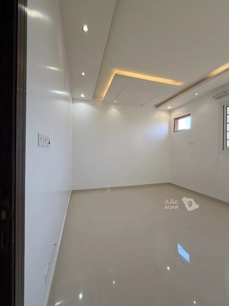 شقة للإيجار في شارع احمد بن السيد الرفاعي ، حي عكاظ ، الرياض ، منطقة الرياض صورة 2