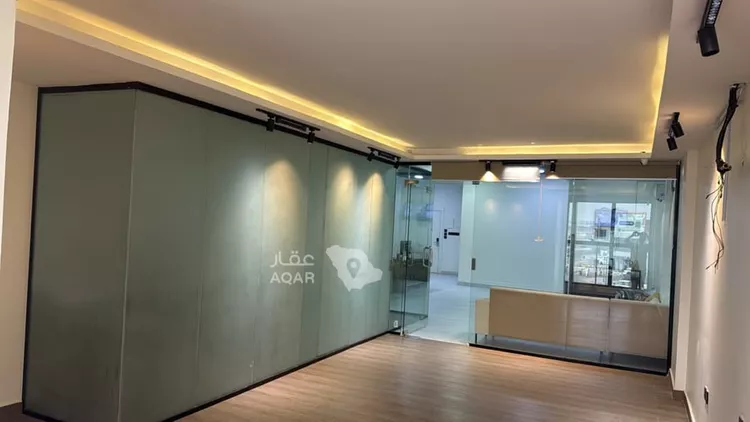 مكتب تجاري للإيجار في شارع عمر بن سليم, حي الريان, مدينة بريدة, منطقة القصيم صورة 5