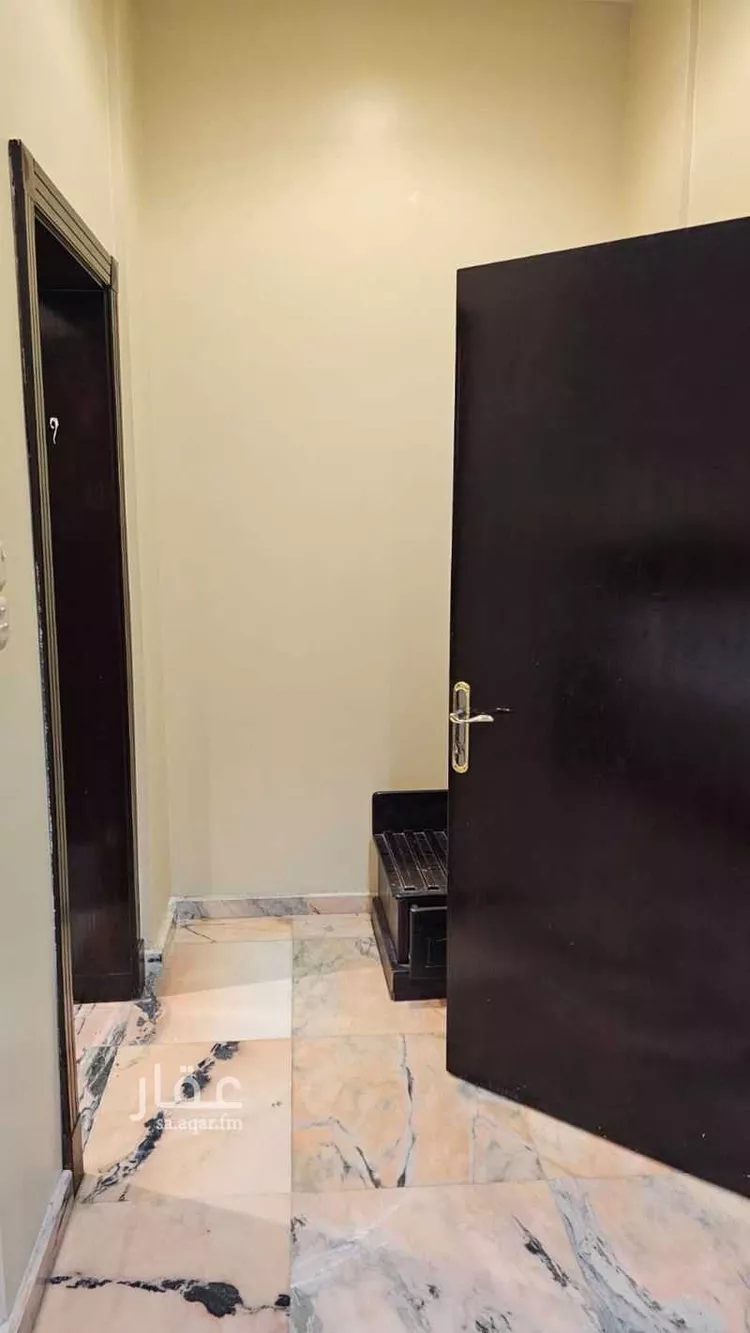 شقة للإيجار في شارع شارع عمر بن سليم, حي الريان, مدينة بريدة, منطقة القصيم صورة 4