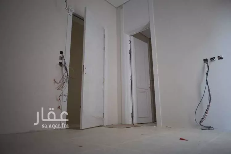 Floor for Sale in Riyadh Al Malqa صورة 4