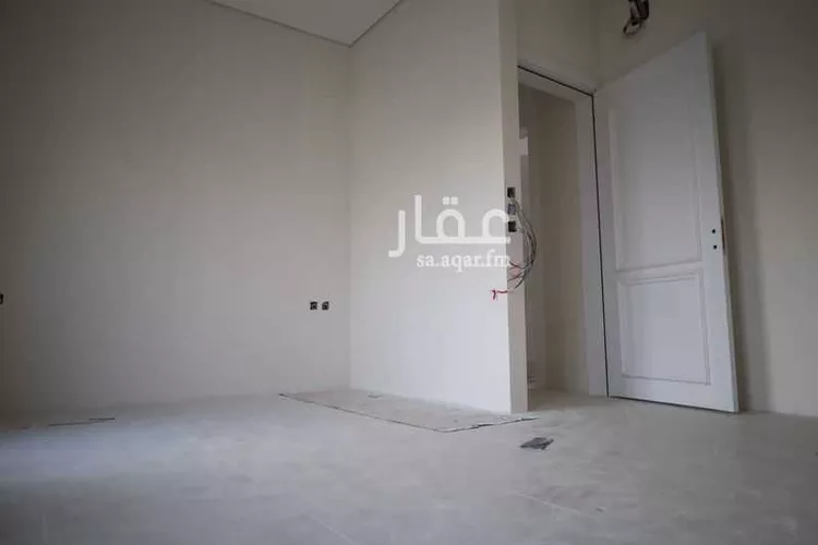 Floor for Sale in Riyadh Al Malqa صورة 3
